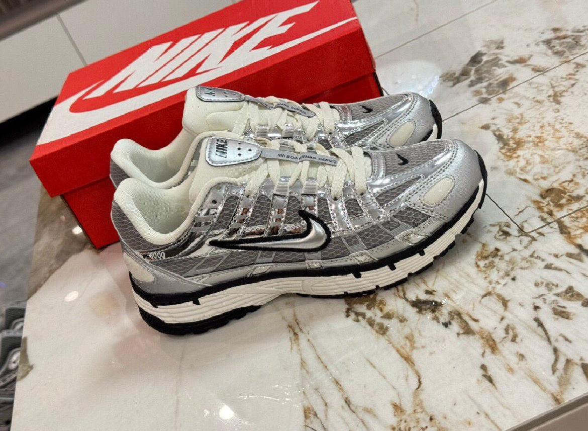 P6000 Trainer Metalic Silver