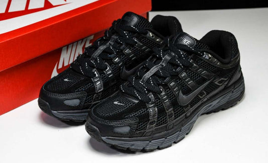 P600 Trainer Black